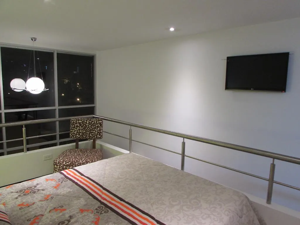 Loft Plaza Foch - Wilson Apartman Quito