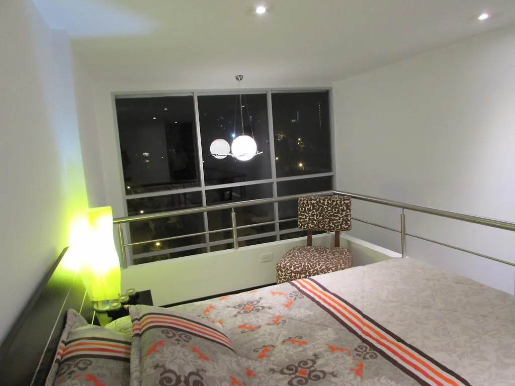 Loft Plaza Foch - Wilson Apartman Quito