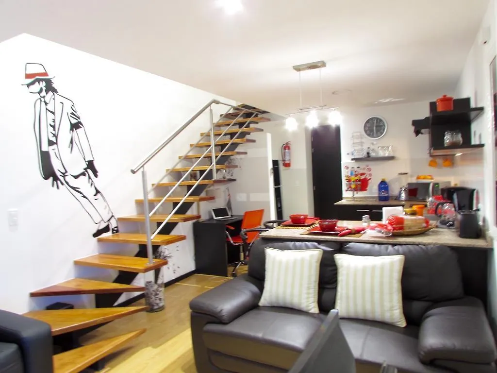 Loft Plaza Foch - Wilson Apartman Quito Ecuador